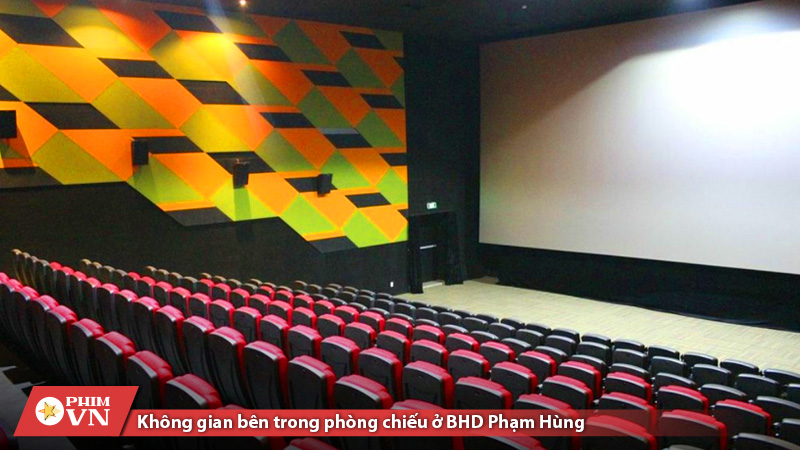 Không gian bên trong phòng chiếu ở BHD Phạm Hùng - Rạp chiếu phim Bình Chánh