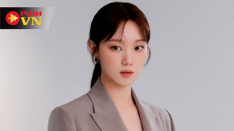 Lee Sung Kyung – Vẻ đẹp cá tính và tinh thần không ngừng bứt phá