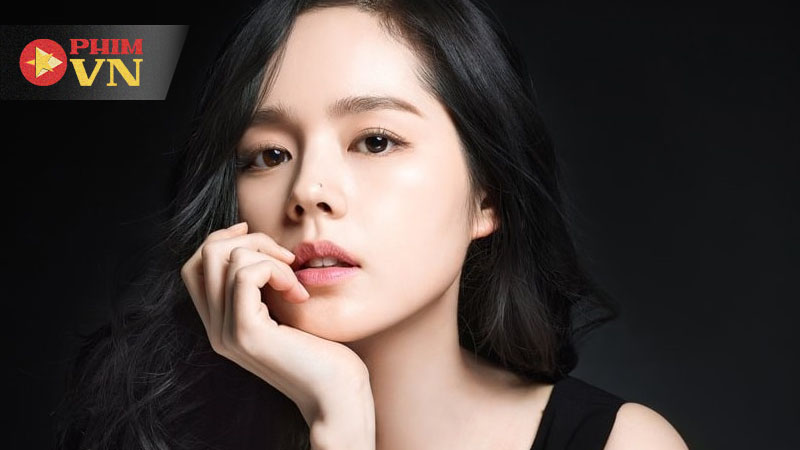 Han Ga In – Vẻ đẹp cổ điển và phong thái quý phái không phai theo thời gian.