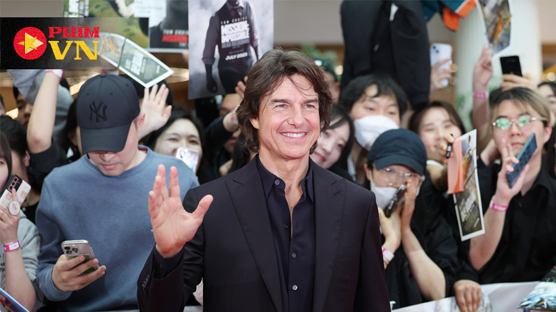 Tom Cruise