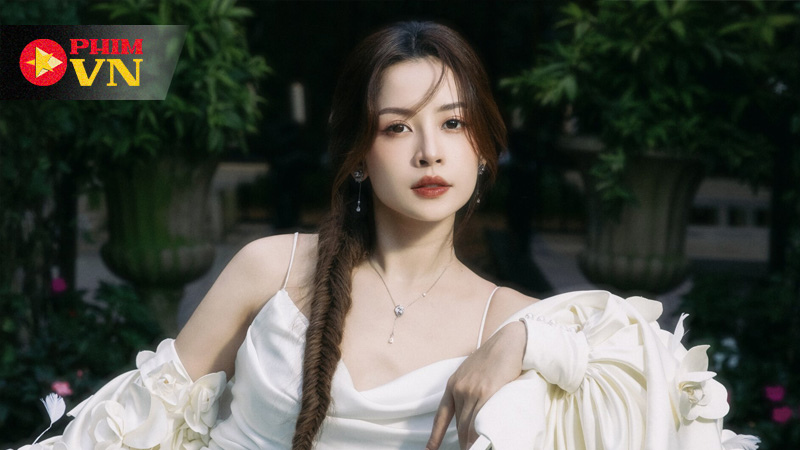 Diễn viên, ca sĩ - Chi Pu