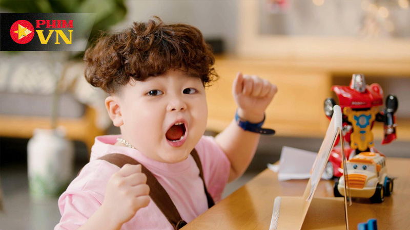Diễn viên Nhí Tuấn Phong