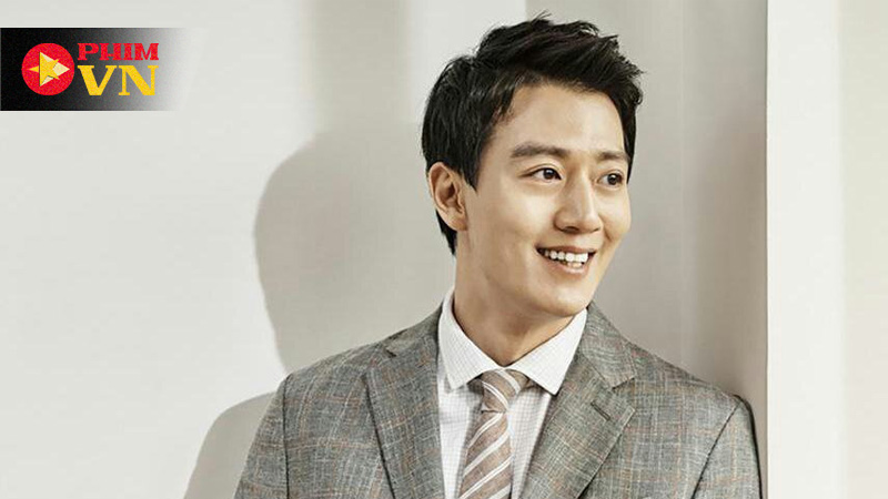 Diễn viên Kim Rae Won