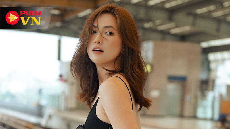 Diễn viên Phương Anh Đào
