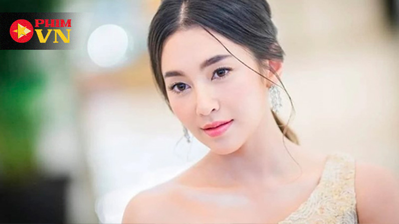 Bella Ranee Campen