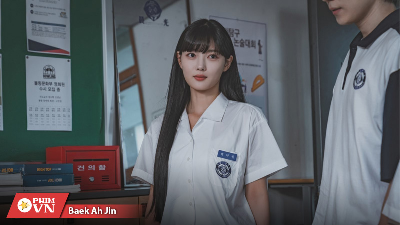 Baek Ah Jin - Một minh tinh hàng đầu nhưng lại thích kiểm soát và thao túng mọi thứ